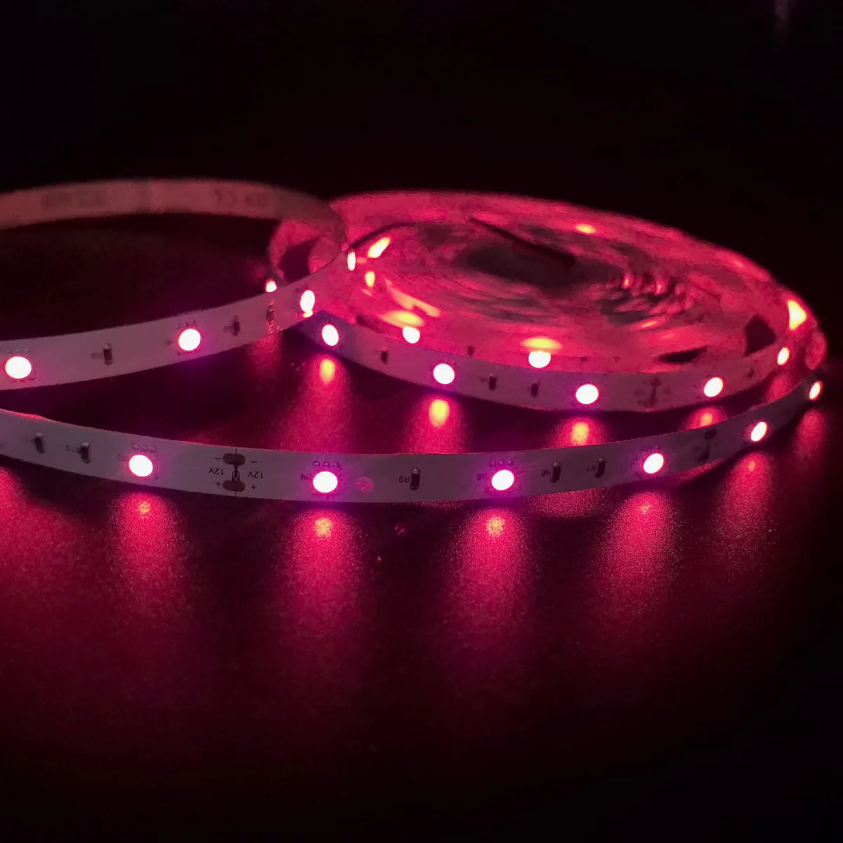 LightingWill 730–735nm SMD5050 DC12V IR LED Strip Light – 30/60/120 LEDs/m, 5 Meters, IP00/IP65