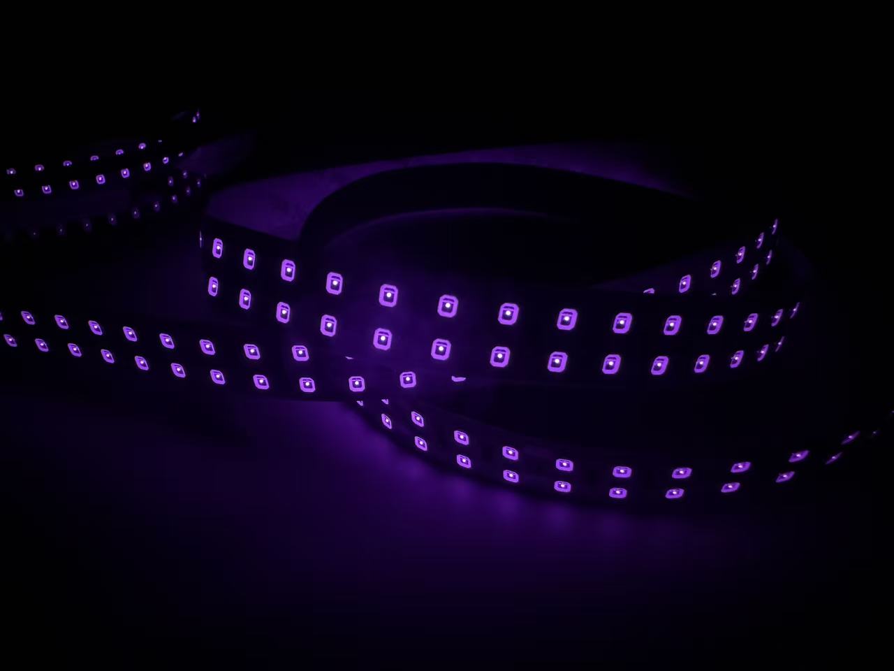 850nm SMD2835 DC12V Infrared LED Strip Light – Night Vision IR for Security, 60/120/240 LEDs/m, 5 Meters, IP00/IP65