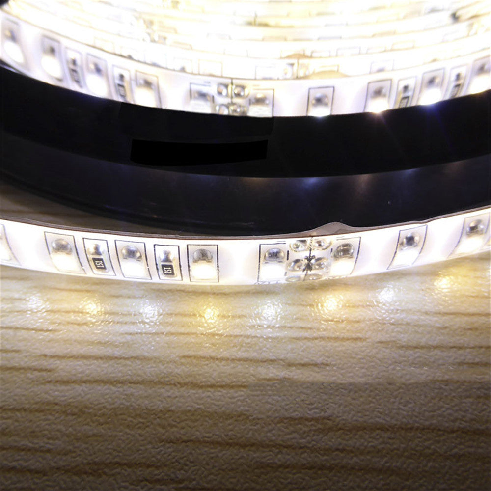 12 VDC <48 W 4 Ampere 16,4 Fuß (5 Meter) pro Rolle SMD3528-600 Dual White (Reinweiß + Warmweiß) LED-Farbtemperatur CCT Einstellbares flexibles LED-Streifenlicht 60 LED 9,6 Watt pro Meter Weißes PCB-Bandlicht