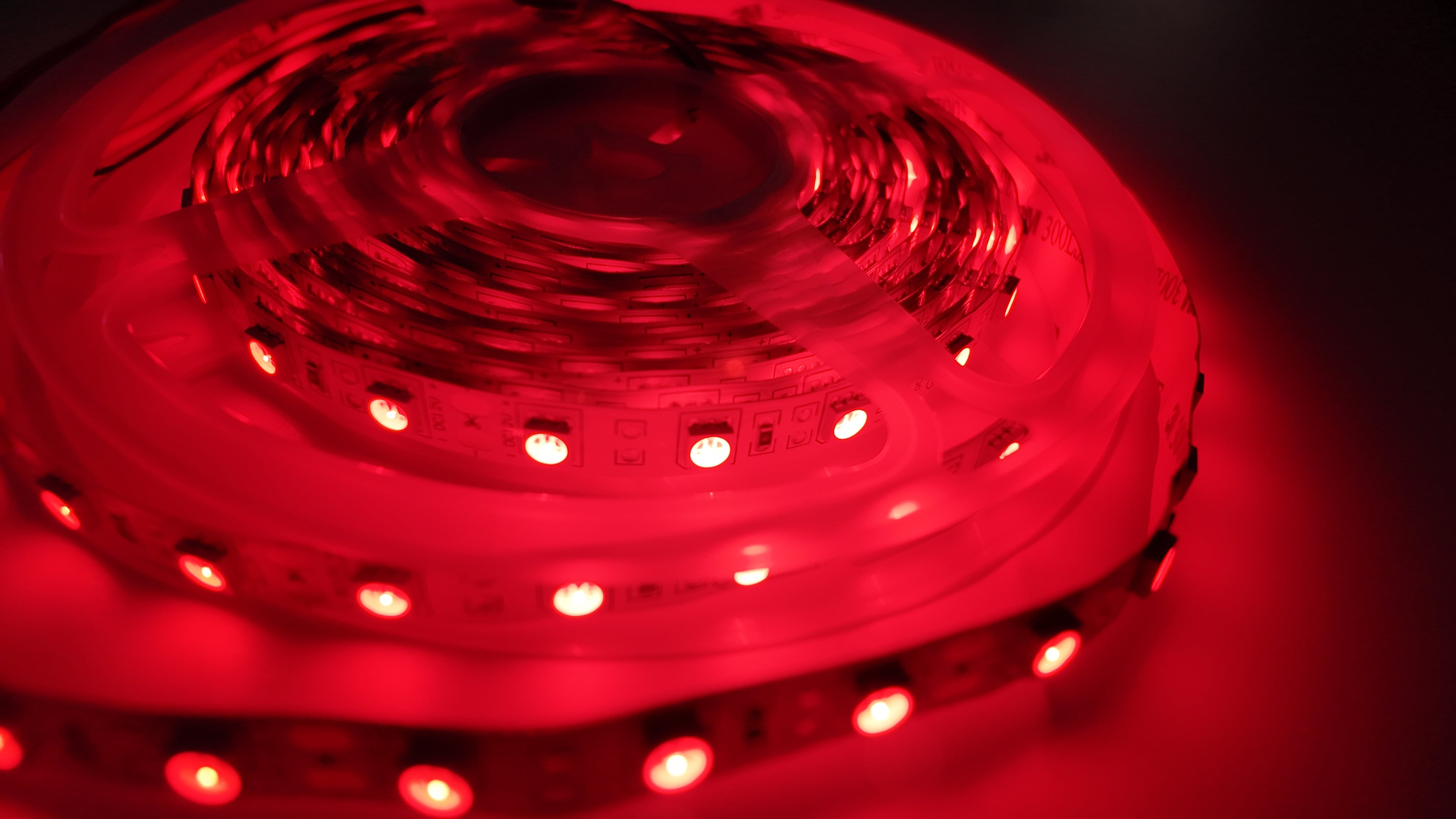730–735nm SMD5050 DC12V Infrared LED Strip Light – High Power Far Red for Plants, 30/60/120 LEDs/m, 5 Meters, IP00/IP65
